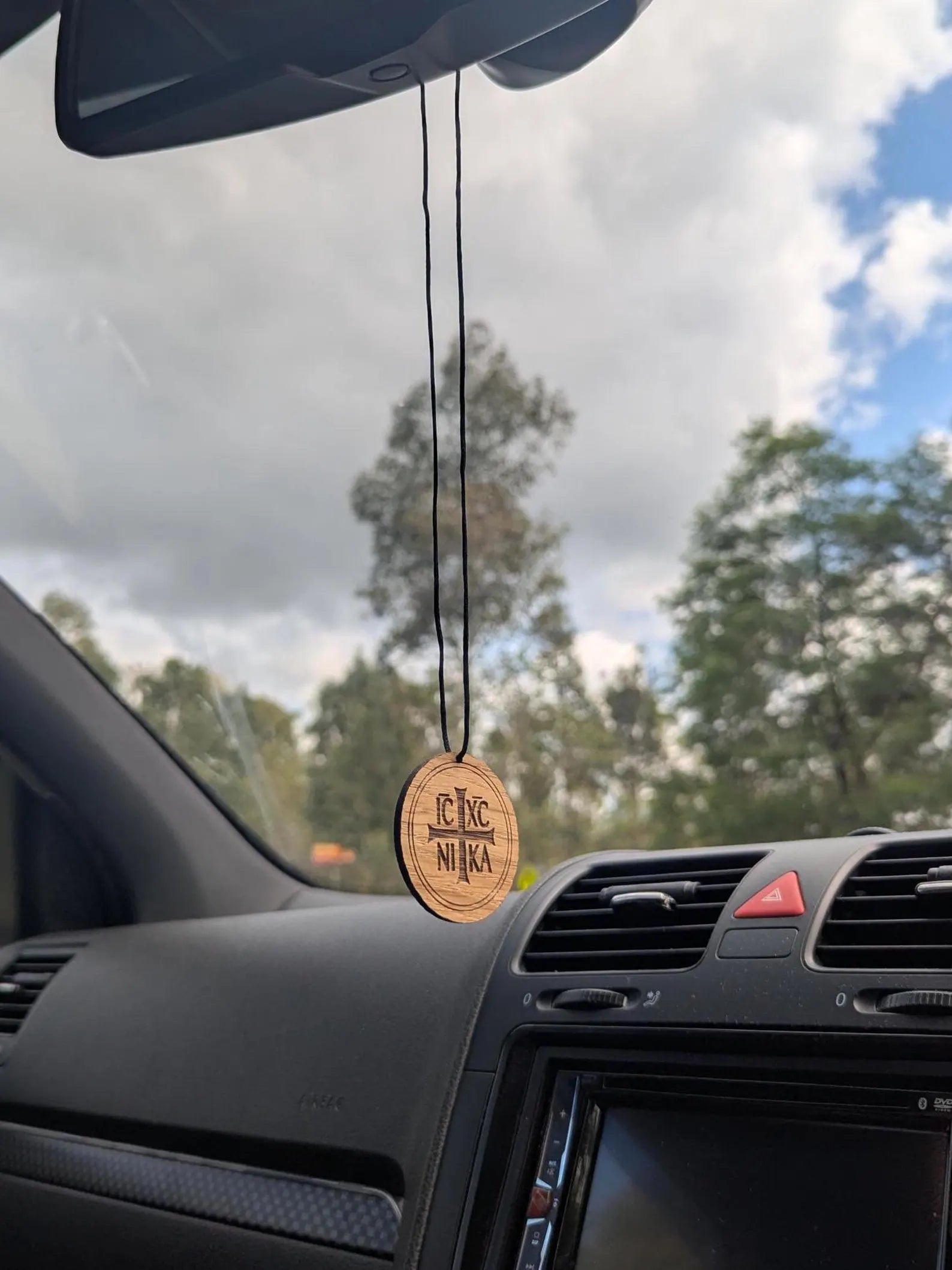 IC XC NIKA Car ornament/necklace