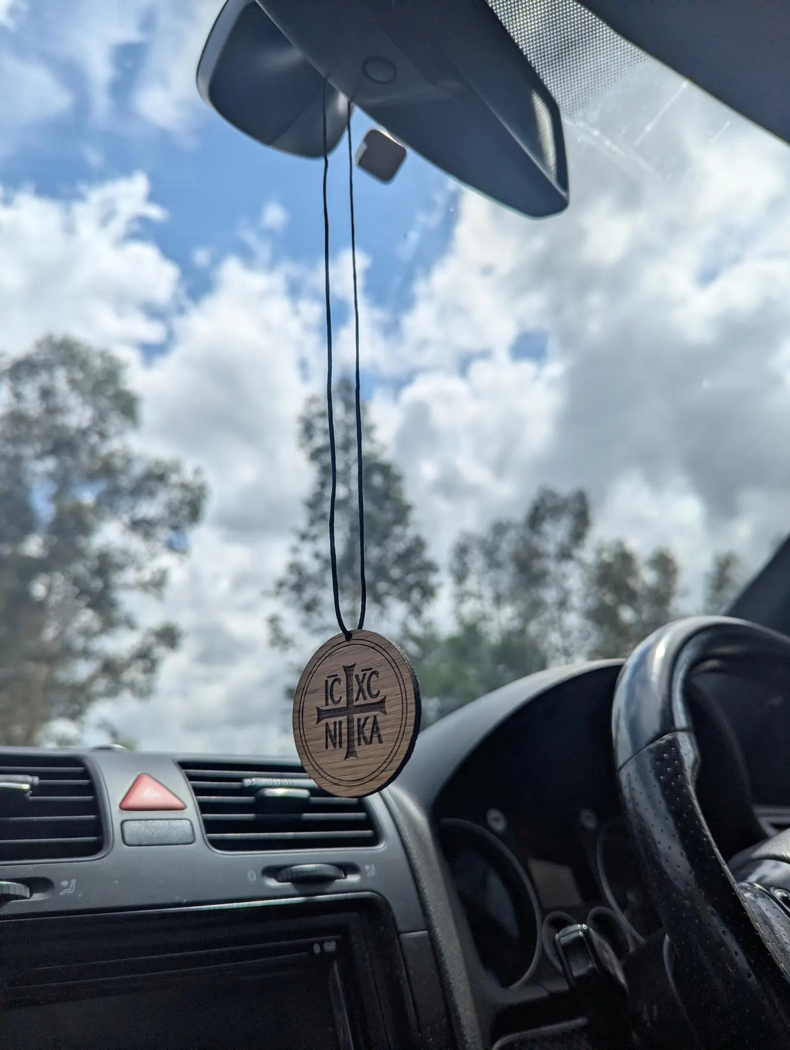 IC XC NIKA Car ornament/necklace